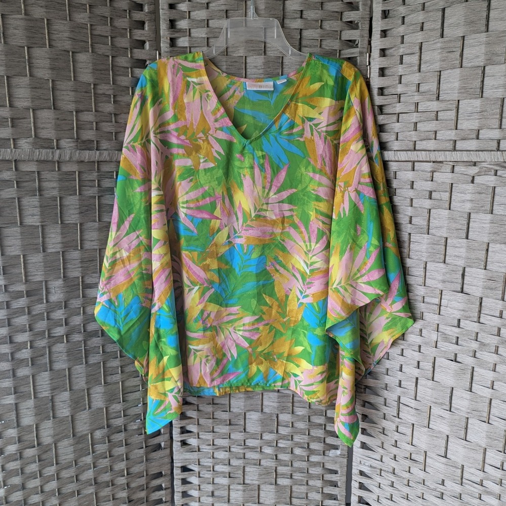 Belle‎ by Kim Gravel Poncho Top Green Tropical Palm Print Sz S Resortwear Flowy